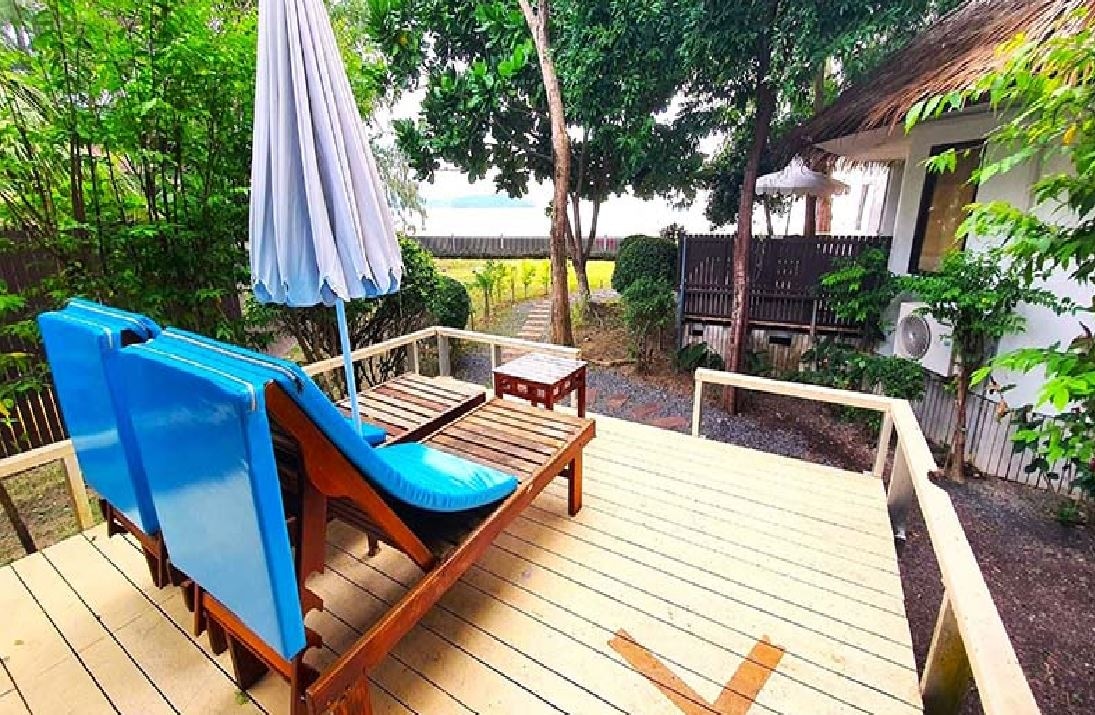 rooms-suite-sea-view-bungalow