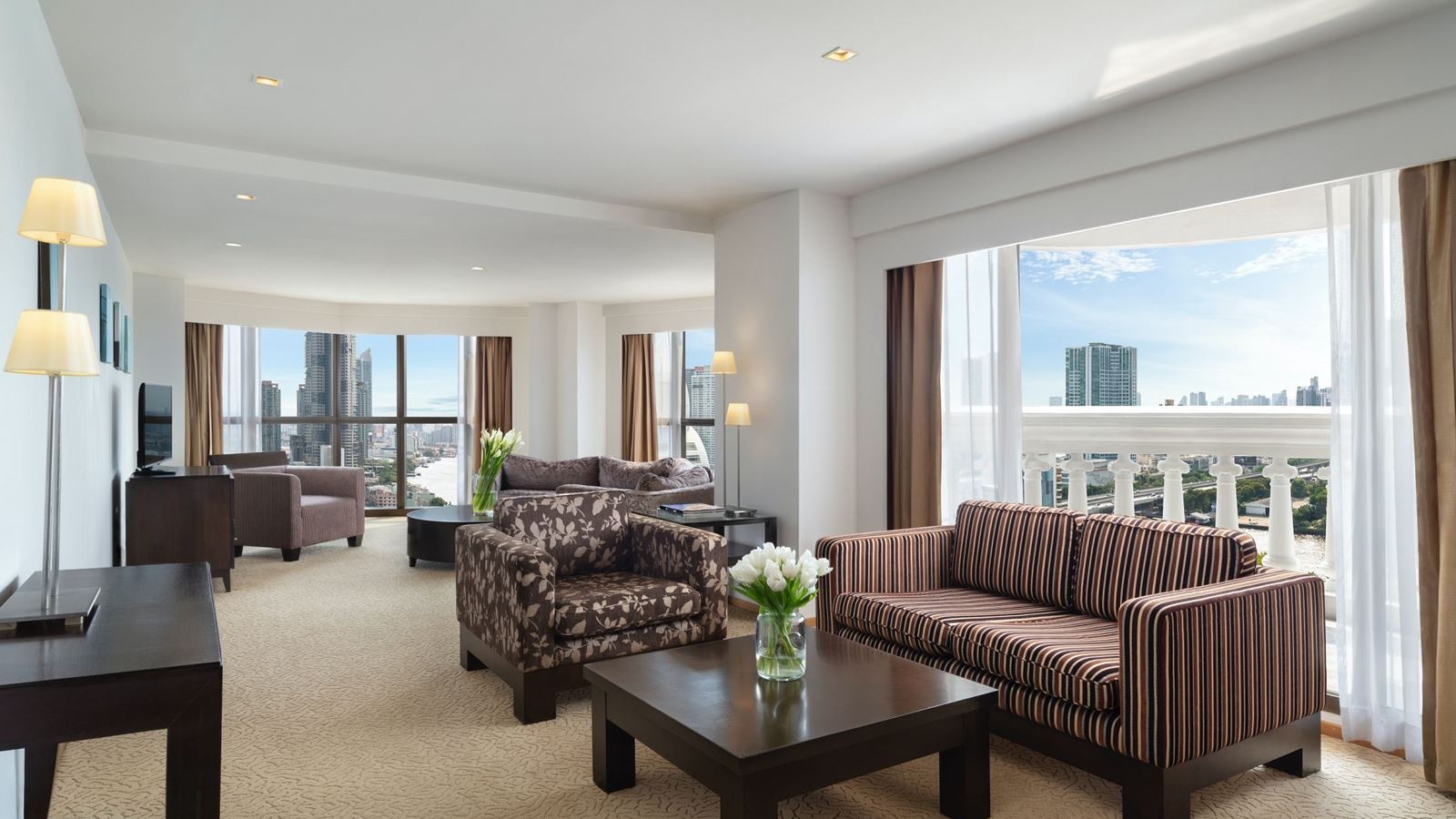 rooms-tower-club-suite-2-bedroom