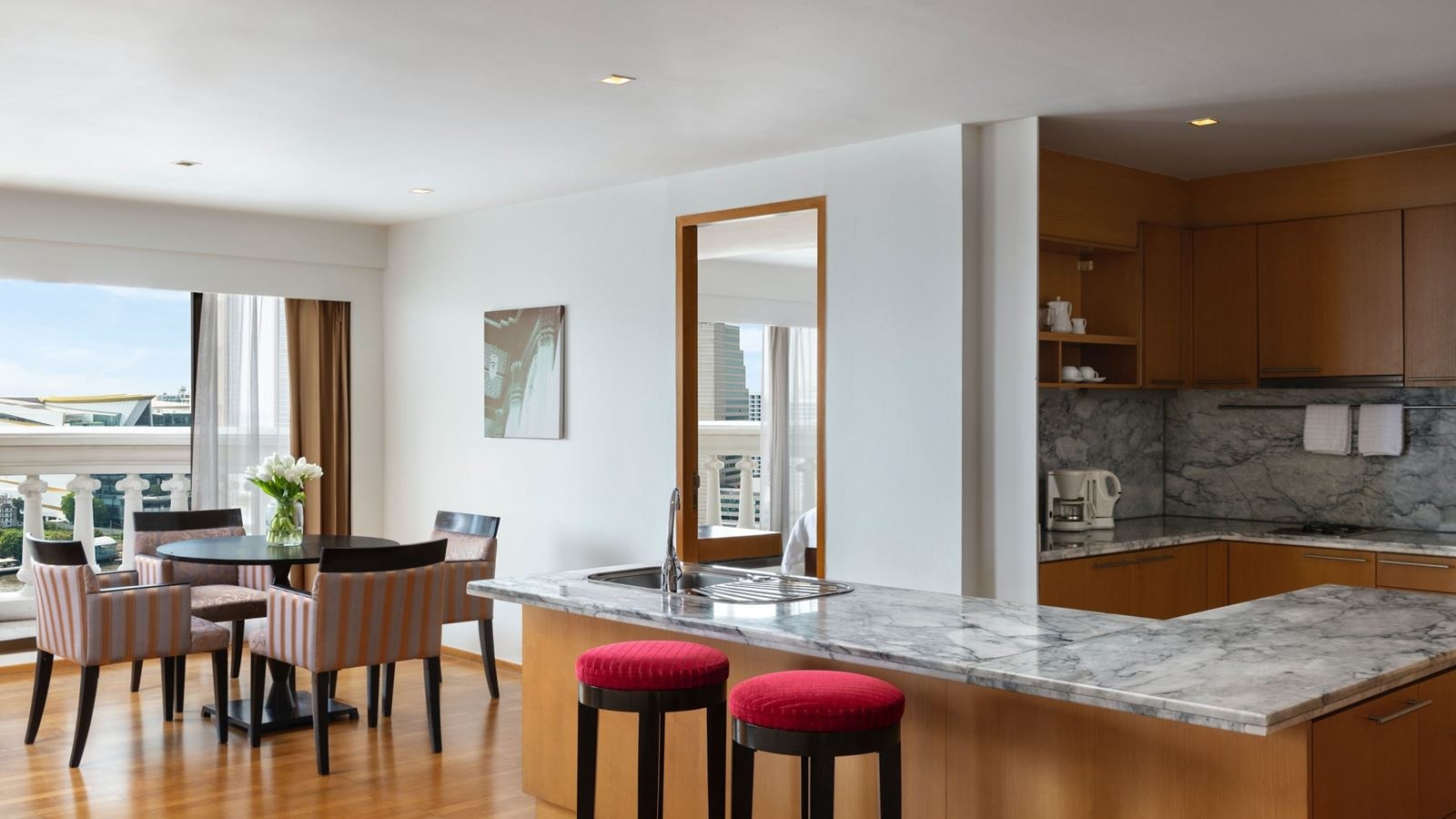 rooms-tower-club-suite-2-bedroom