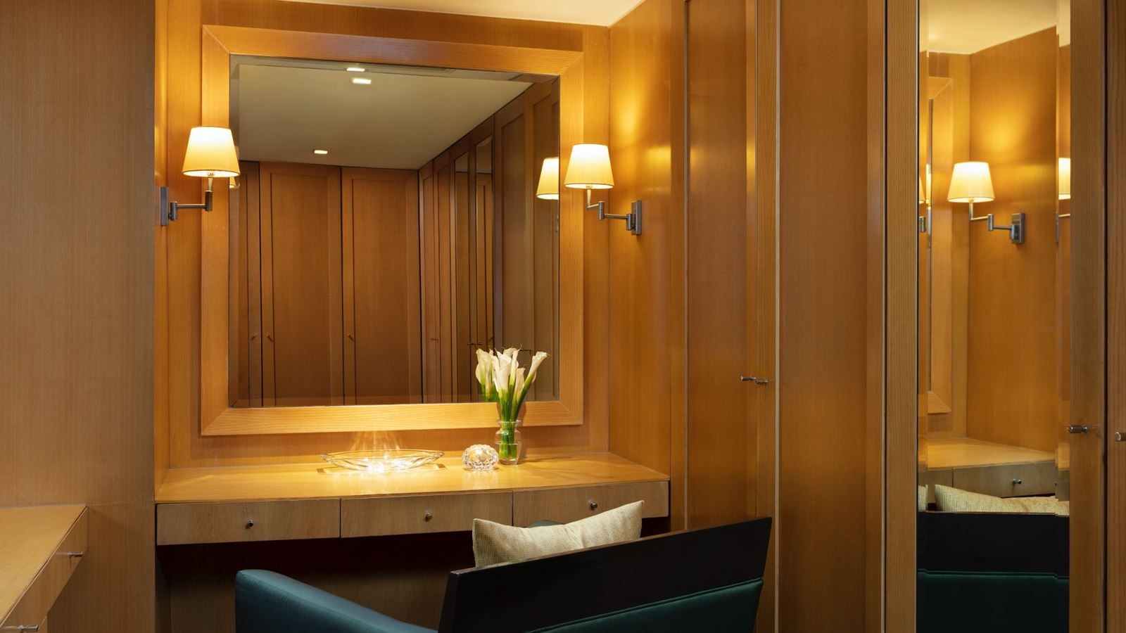 rooms-tower-club-suite-3-bedroom