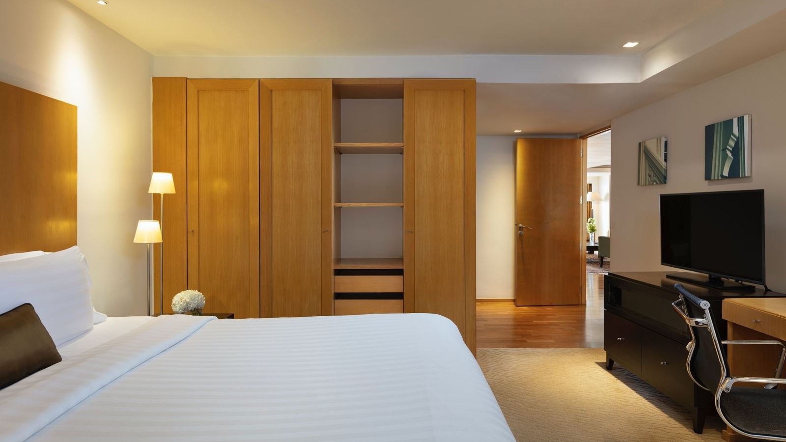 rooms-tower-club-suite-3-bedroom