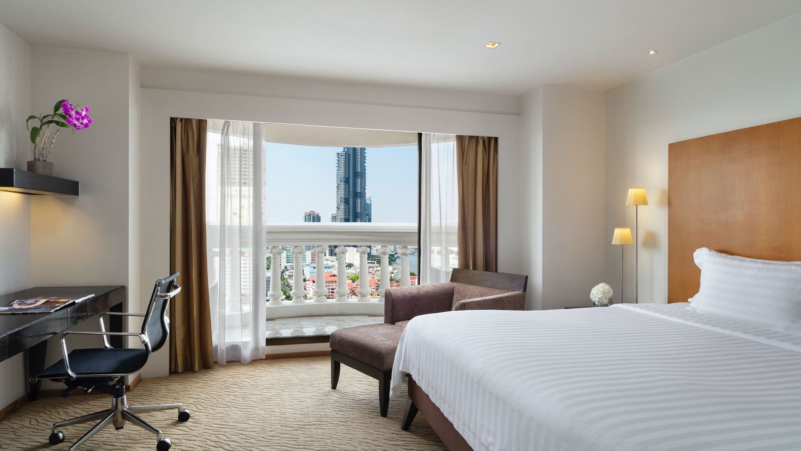 rooms-tower-club-suite-3-bedroom