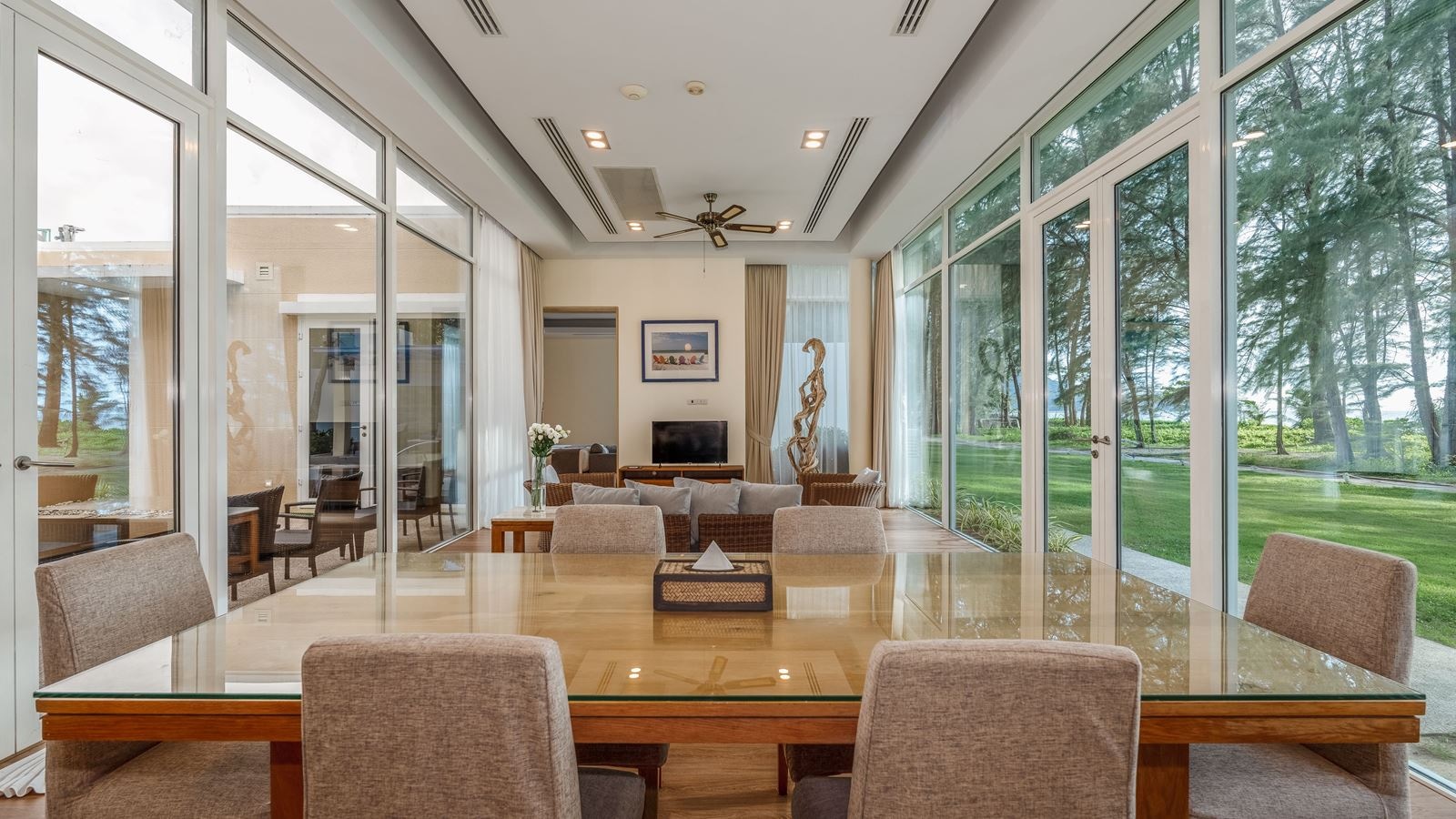 rooms-vf2b2-bedroom-ocean-front-pool-villa-420-sqm