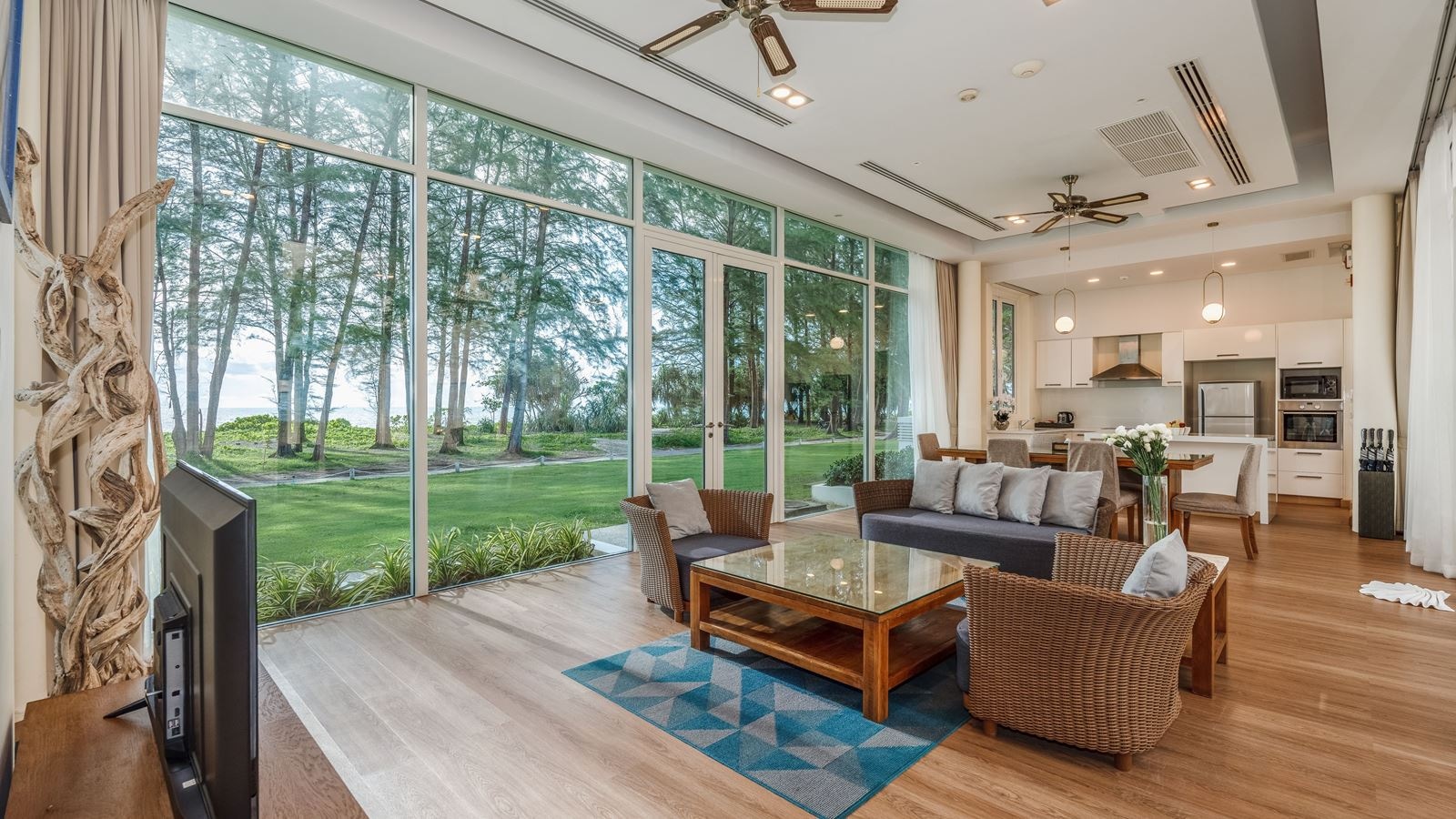 rooms-vf2b2-bedroom-ocean-front-pool-villa-420-sqm