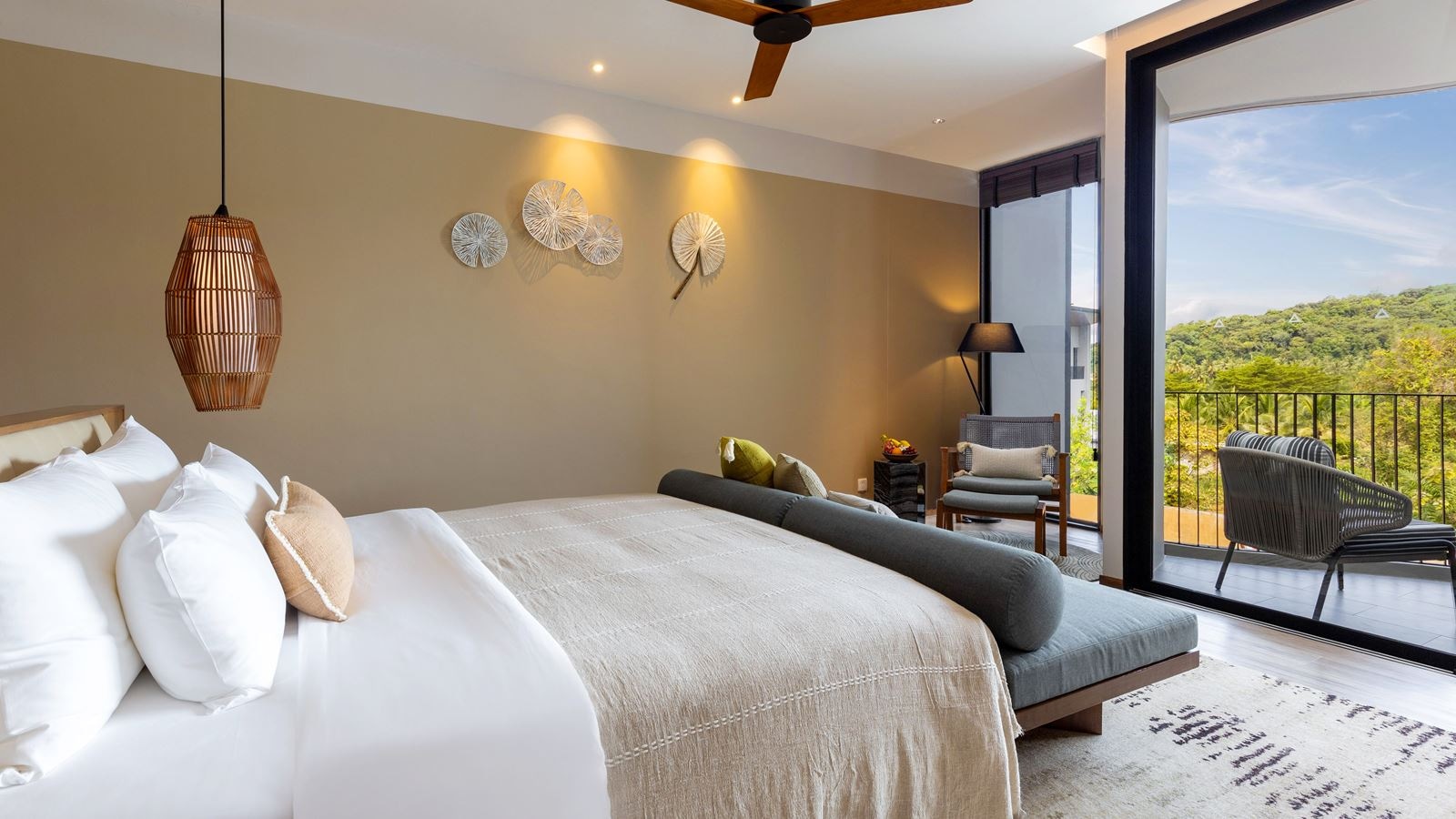 rooms-luxe-plus-mountain