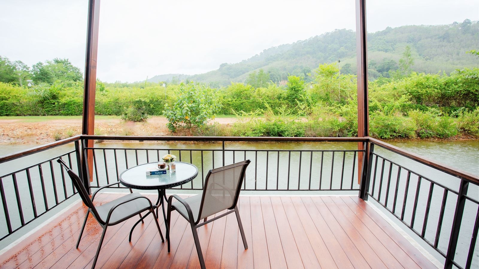 rooms-deluex-room-with-terace