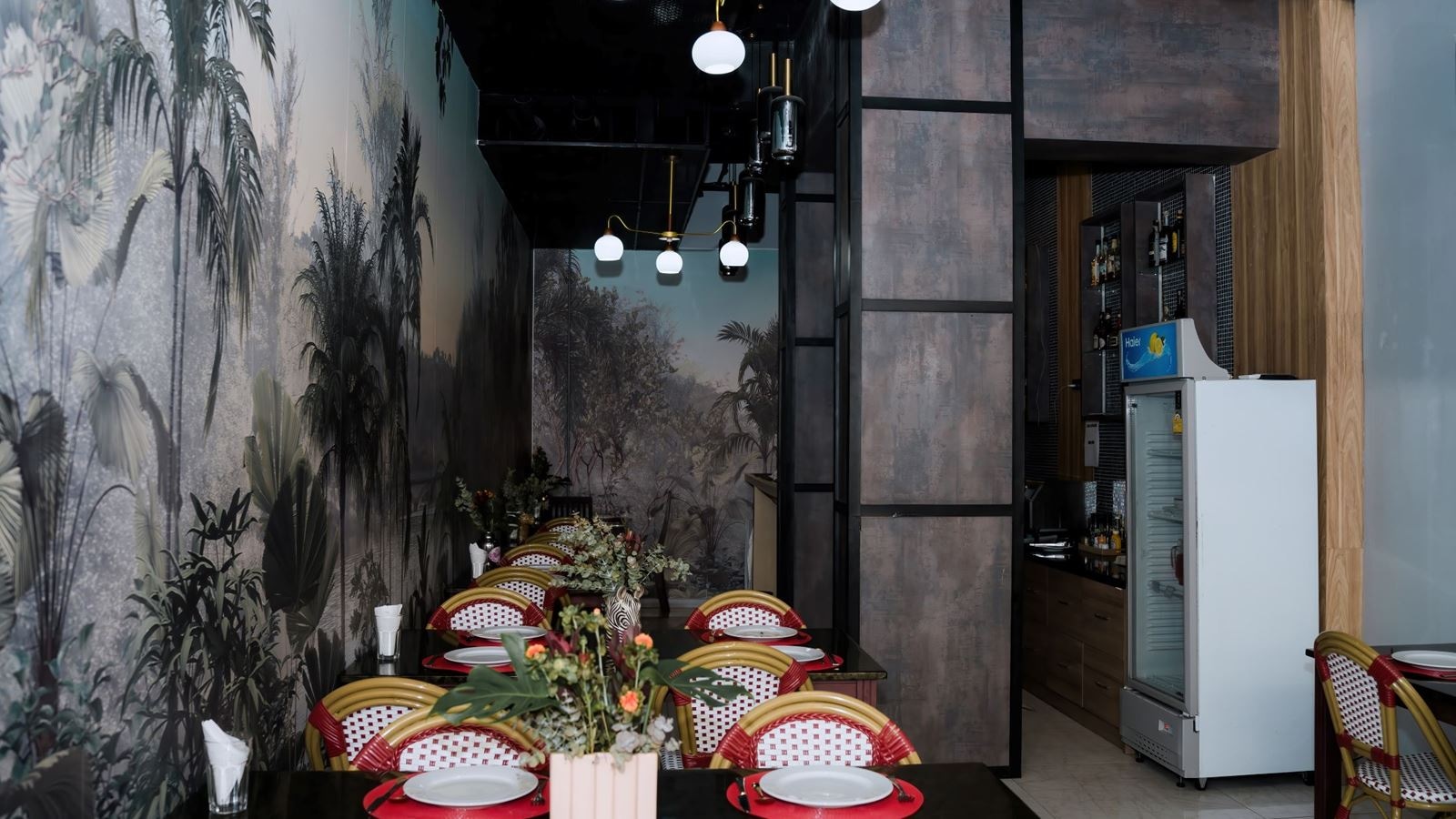 restaurants-sun-sea-sand-restaurant