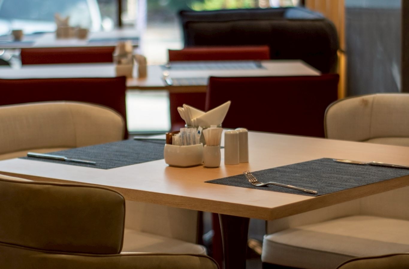 restaurants-nirvana-restaurant