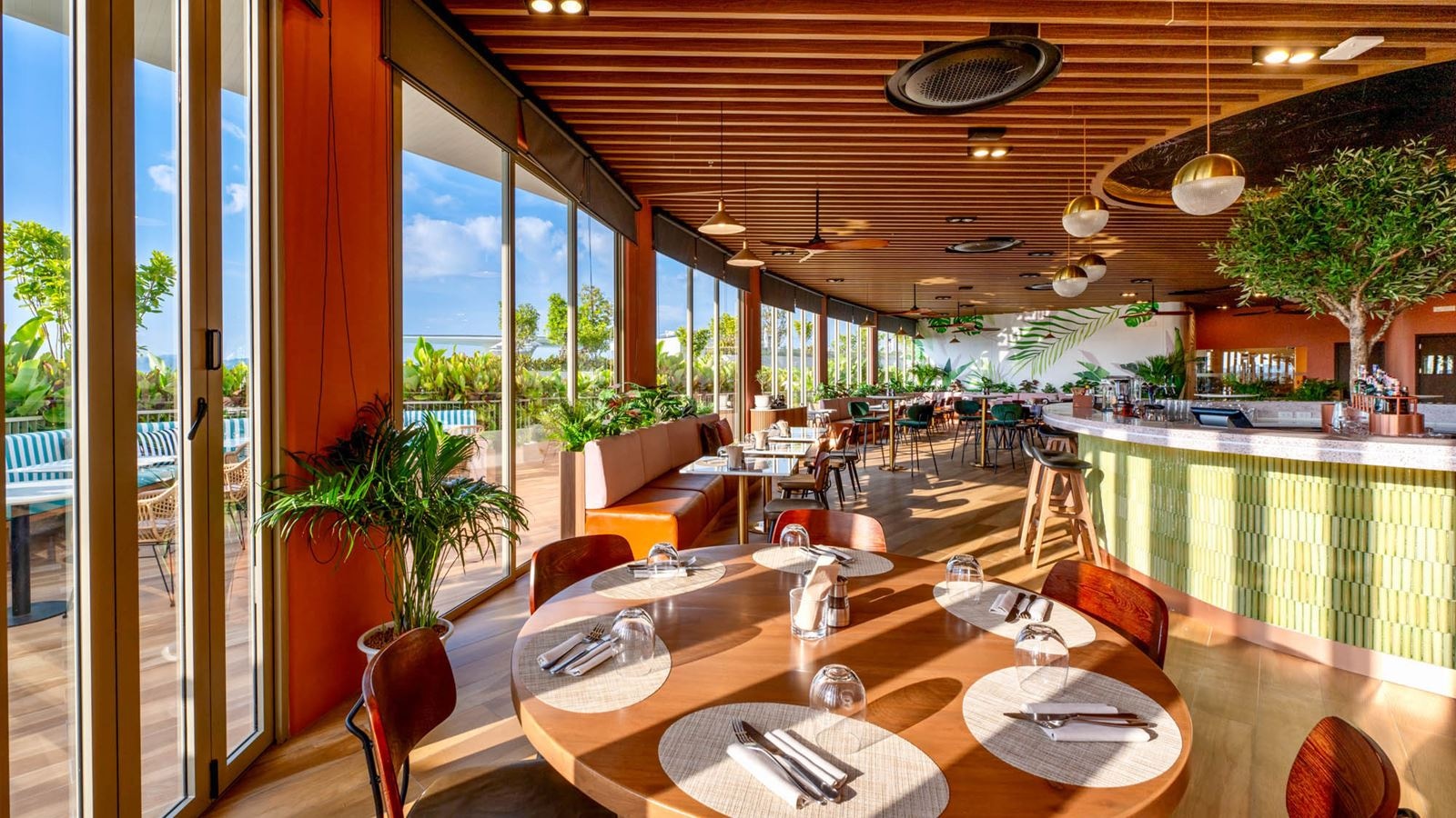 restaurants-mingle-restaurant