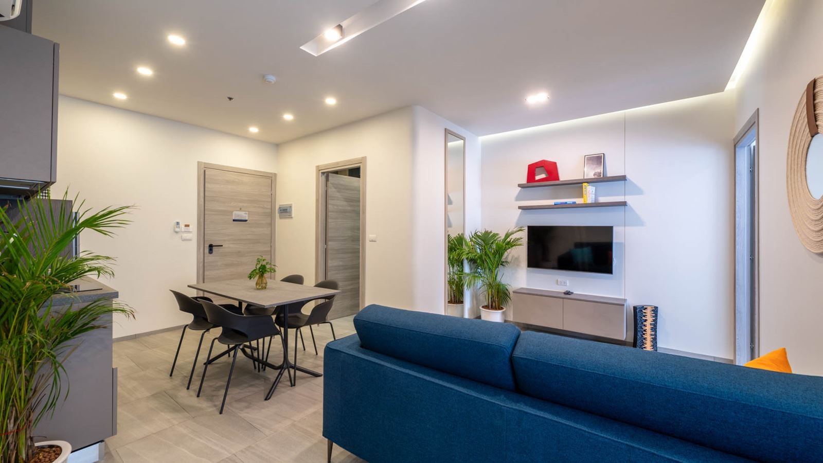 rooms-two-bedroom-family