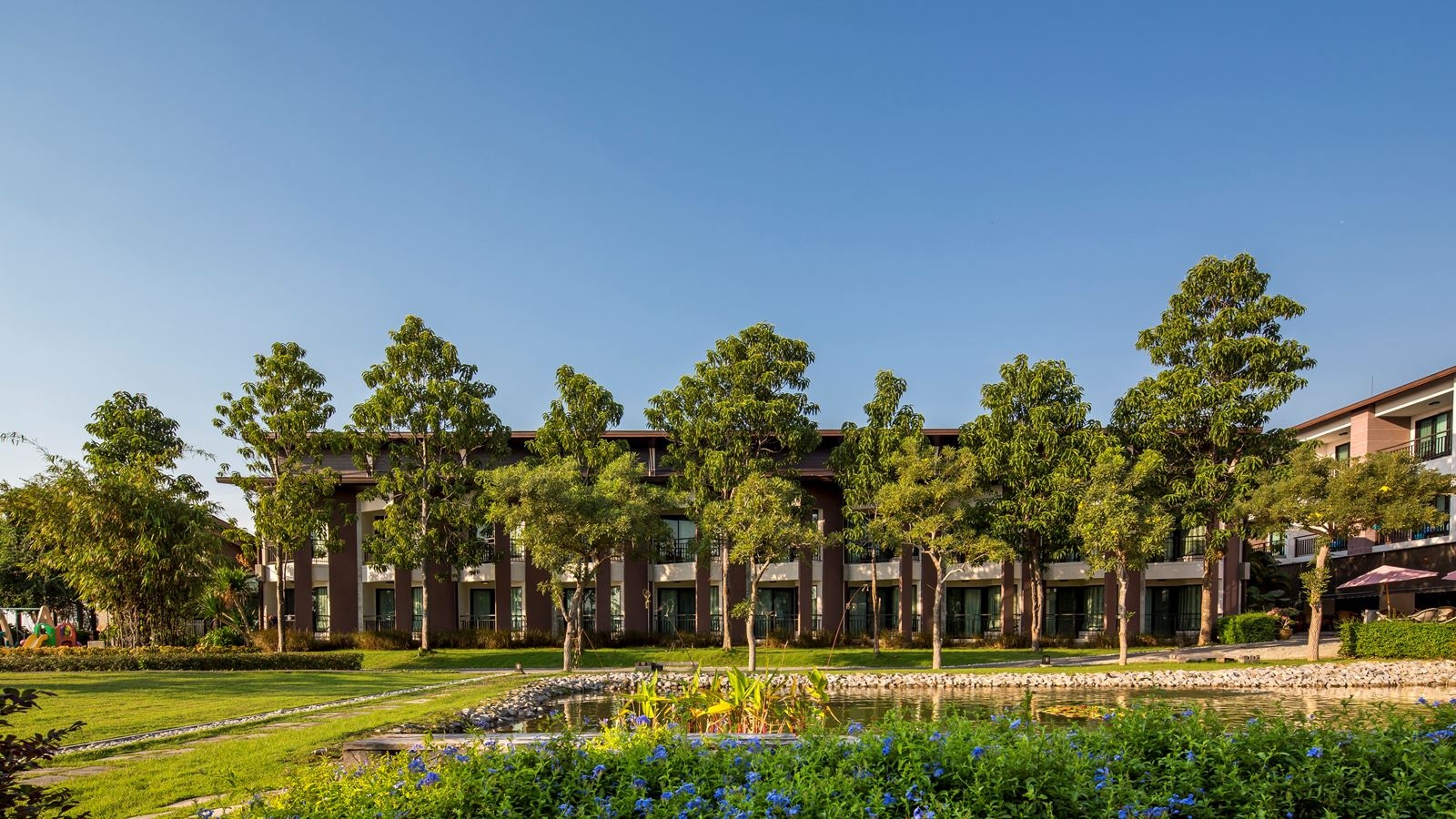 general-annex-building