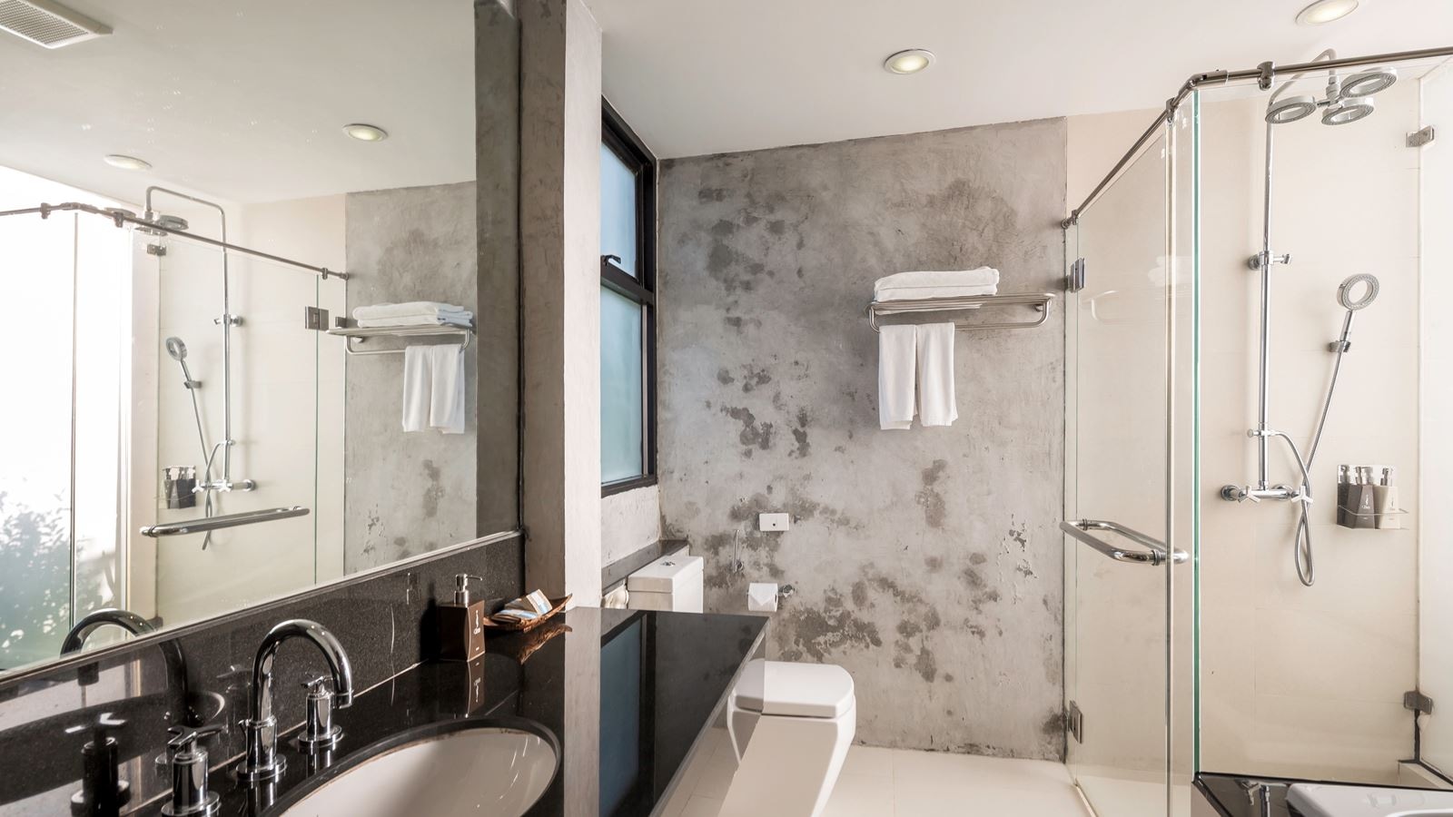 rooms-beachfront-villa