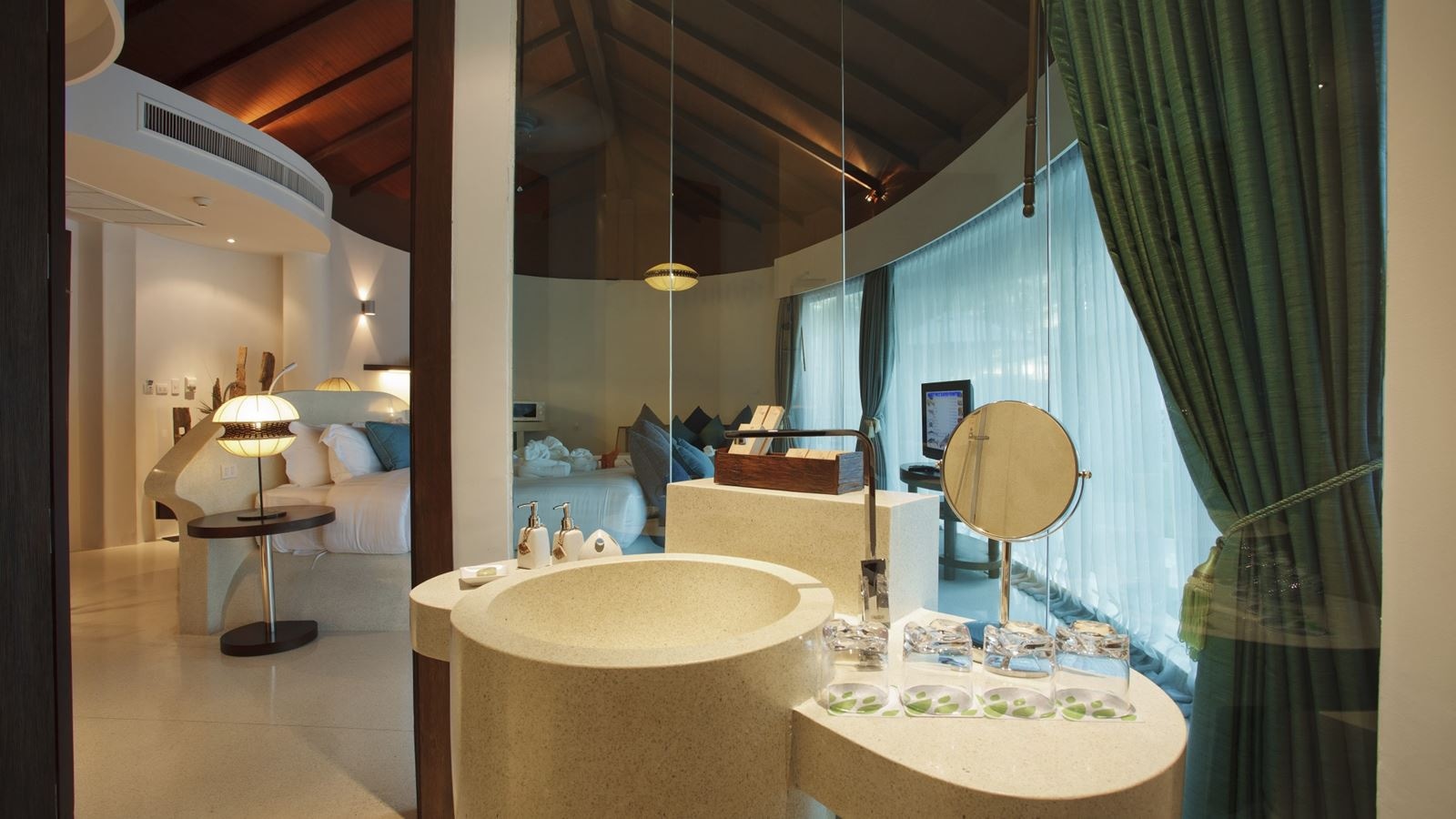 rooms-villa-garden-view