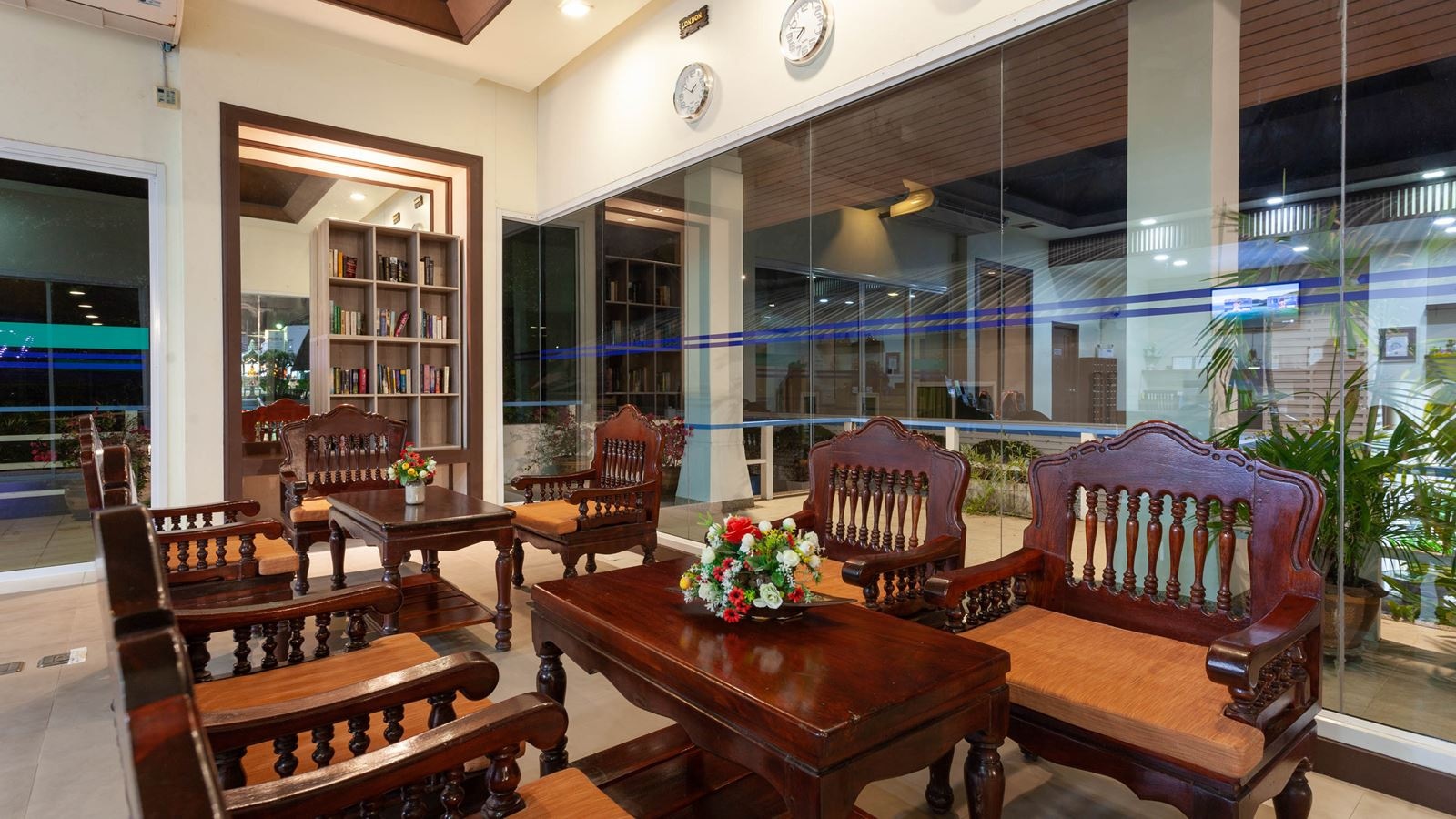 general-main-building