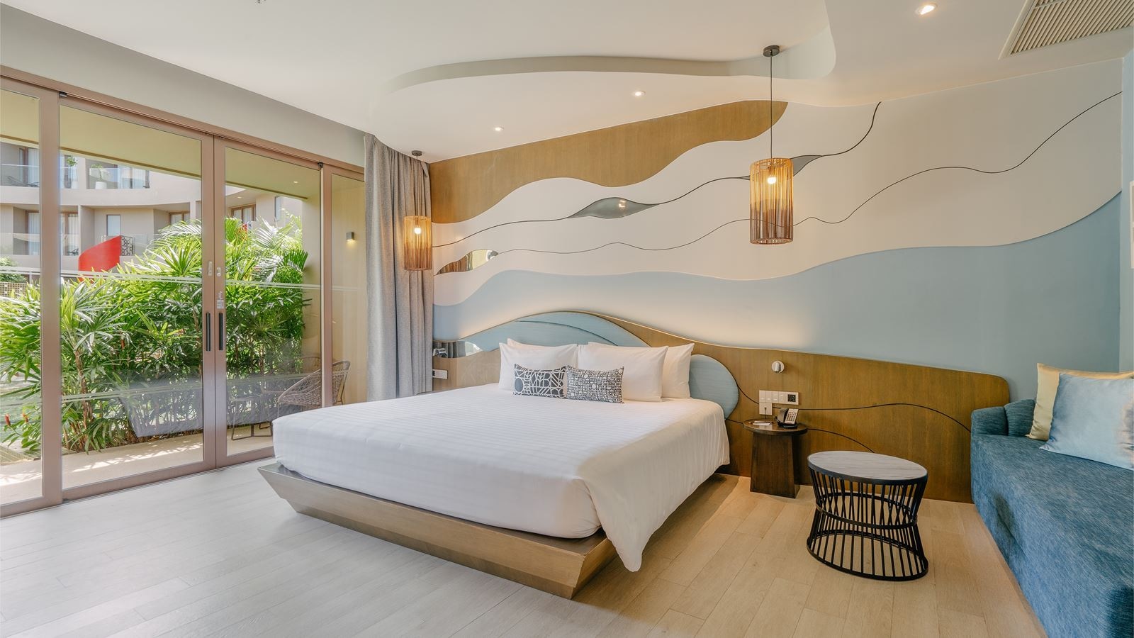 rooms-junior-suite-with-pool-access-1st-floor-ground-floor-child-sharing-bed