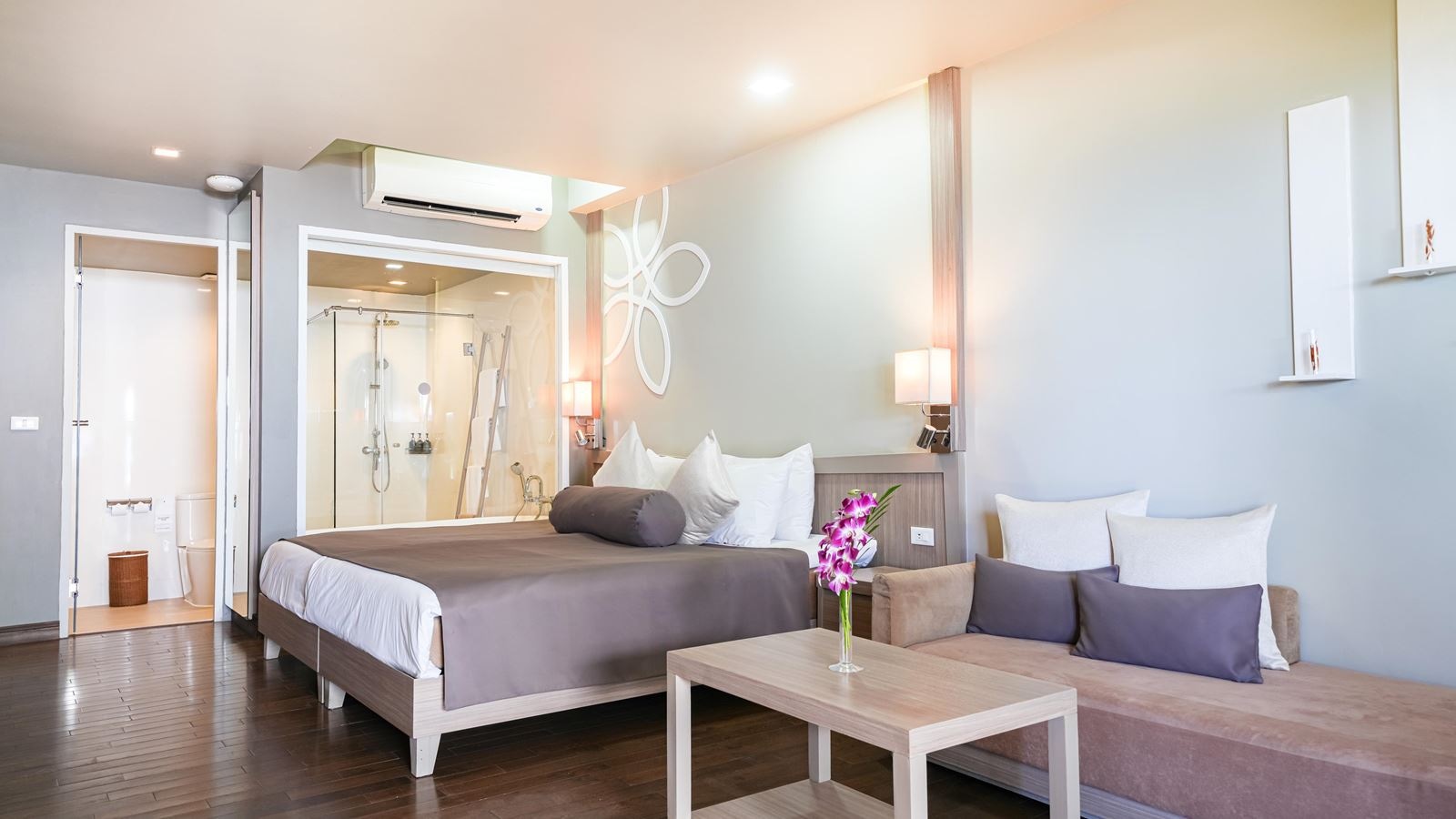 rooms-deluxe-bungalow-beachfront