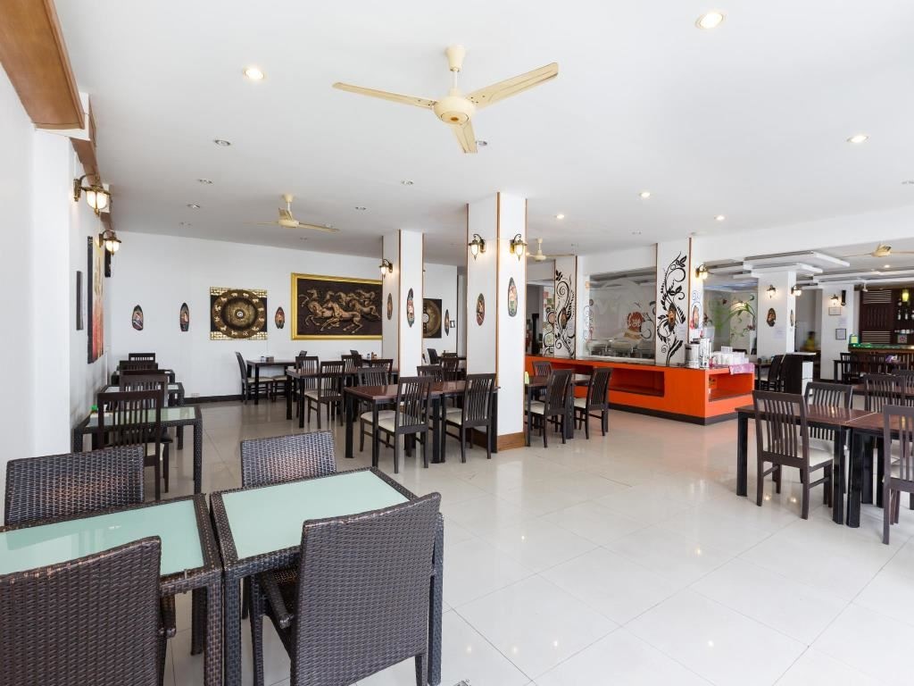 restaurants-restaurant