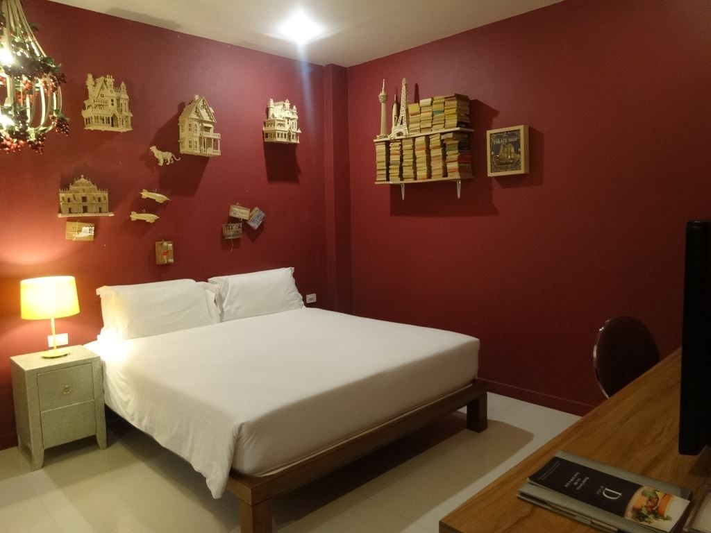 rooms-standard-room-no-window