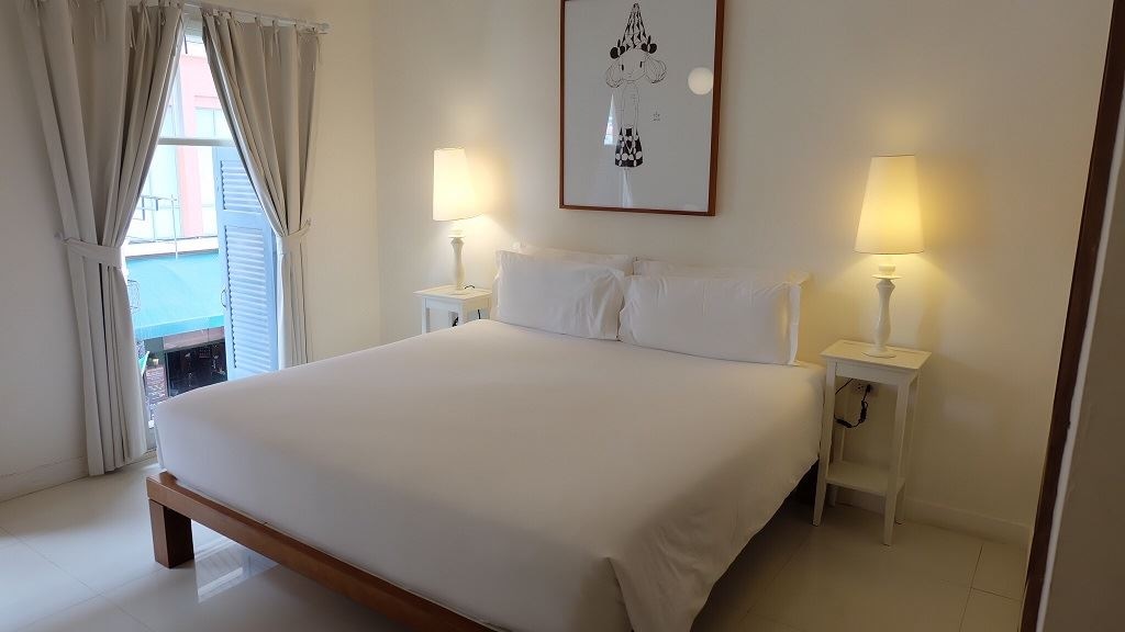 rooms-superior-room-with-window