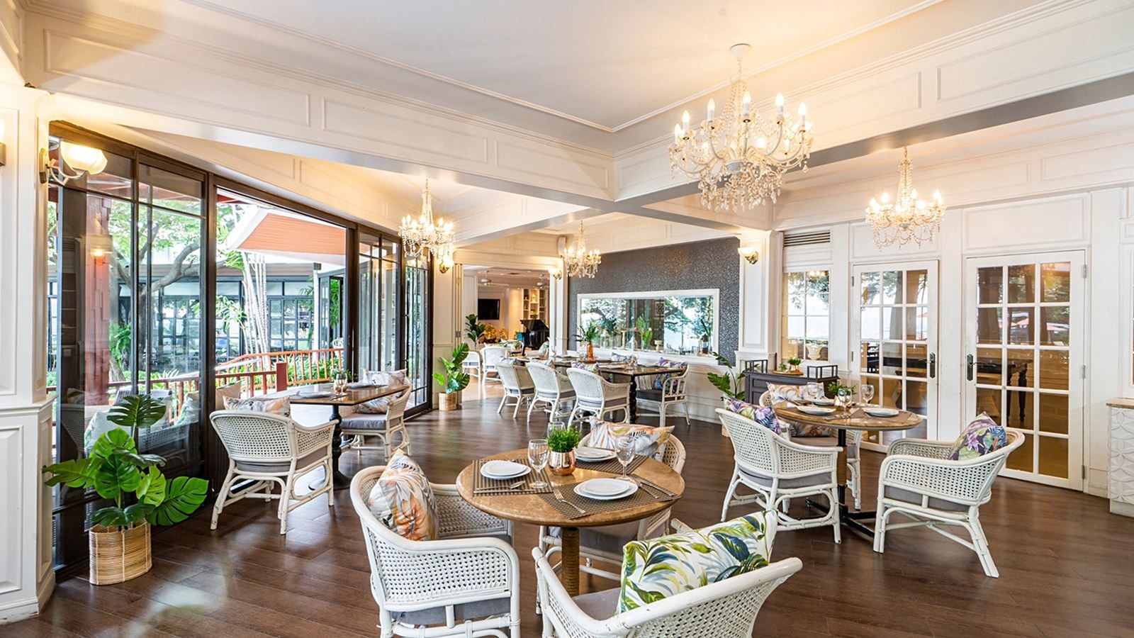 restaurants-chaolay-restaurant