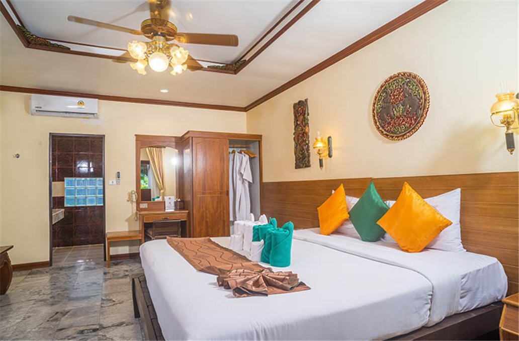 rooms-pool-side-villa