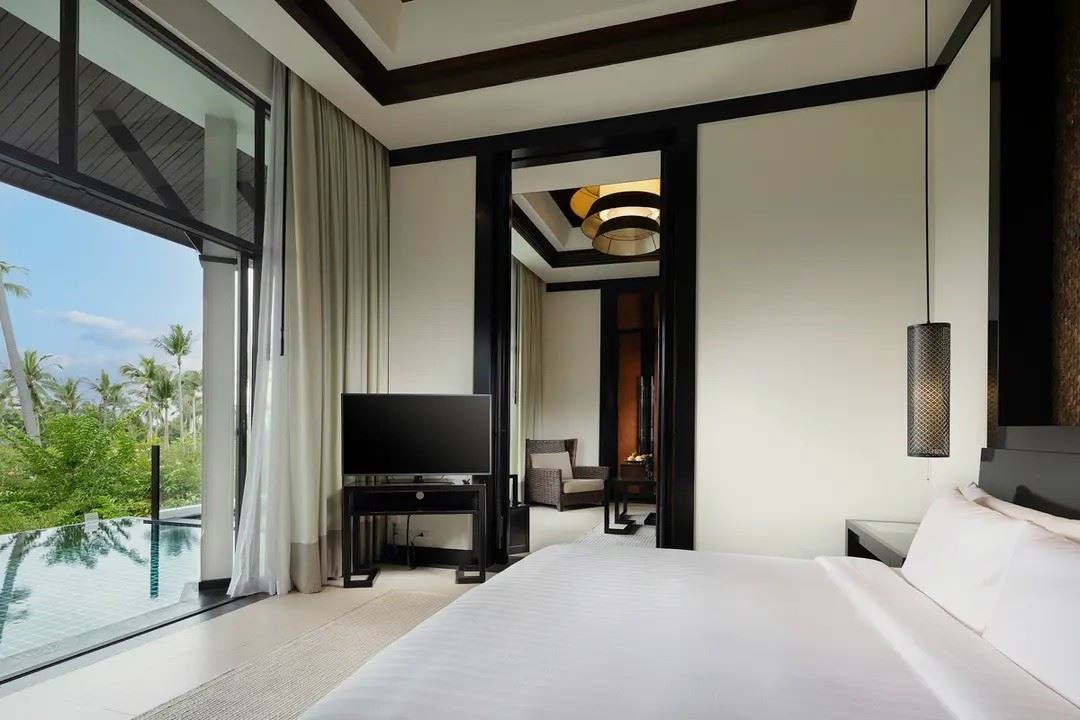 rooms-family-deluxe-pool-villa