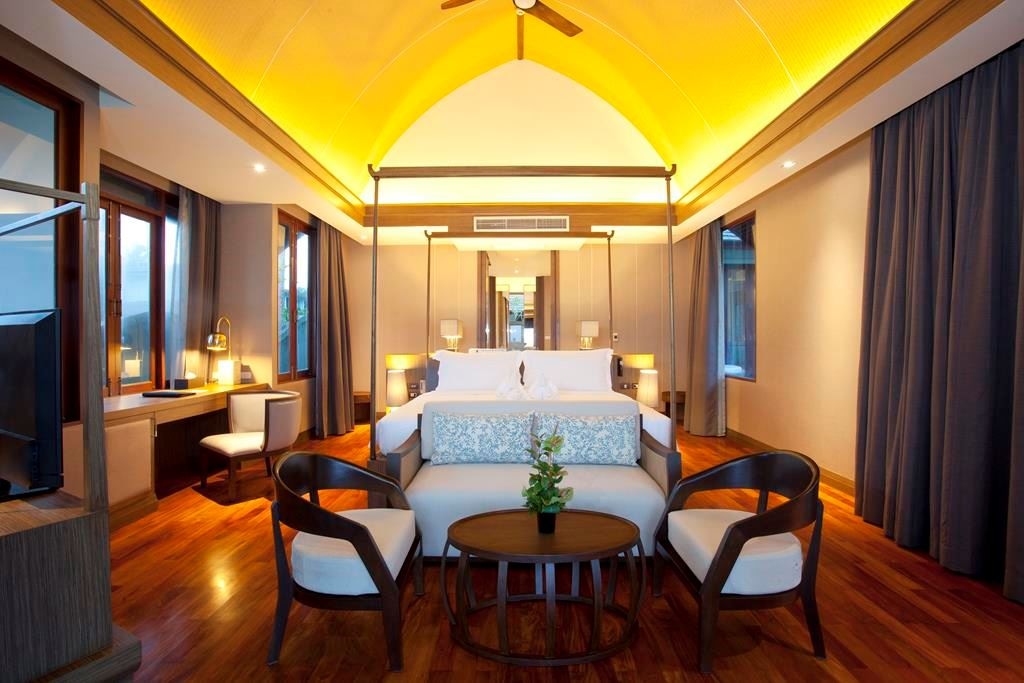 rooms-beach-front-pool-villa