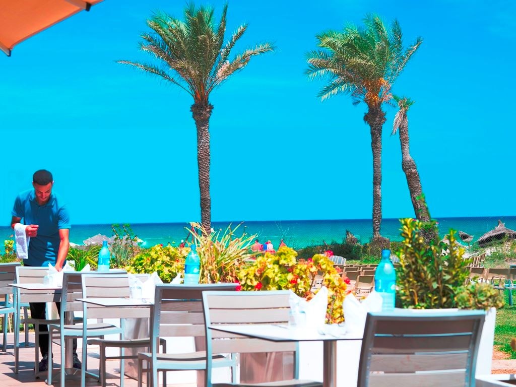 restaurants-restaurants