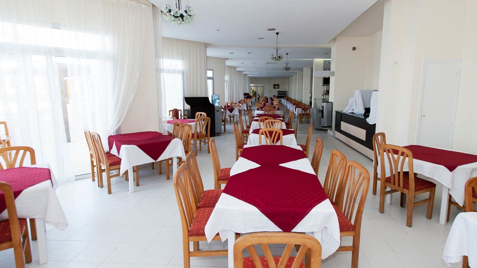 restaurants-main-restaurant