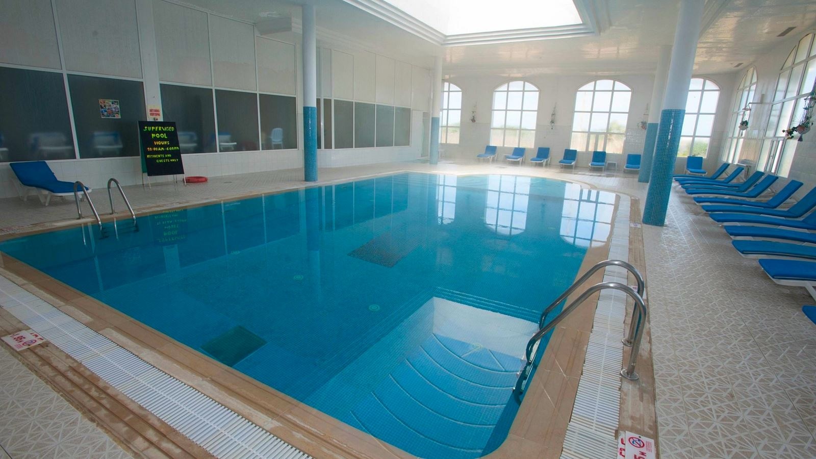 pools-indoor-pool
