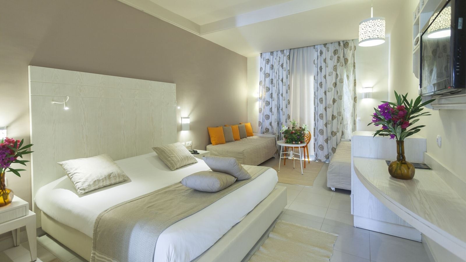 rooms-quadruple-standard-garden-view-room