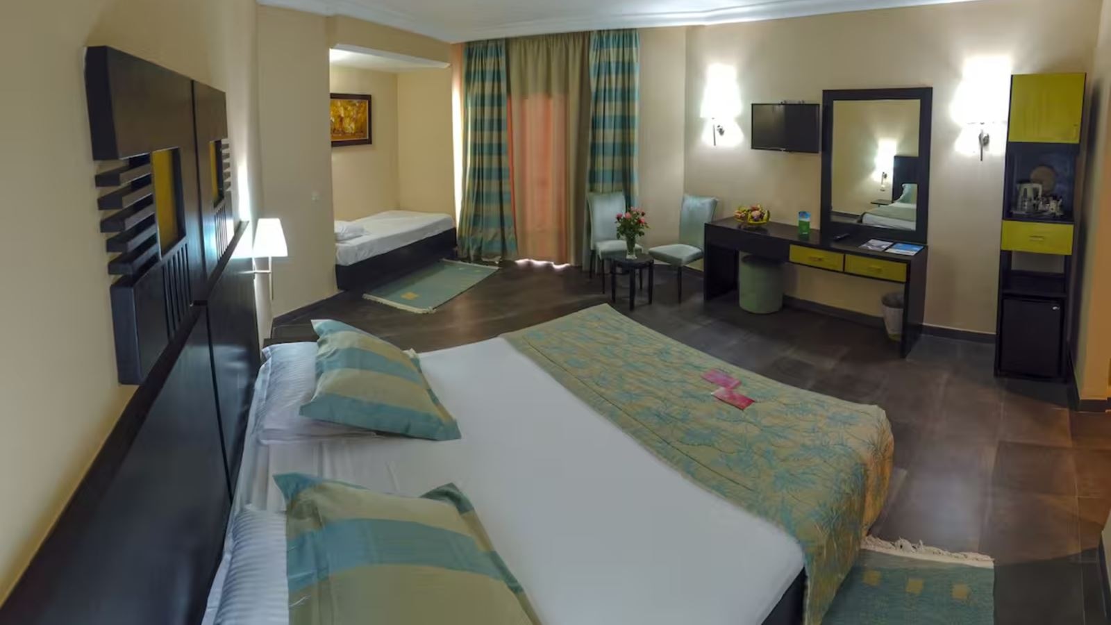 rooms-standard-triple-room-superrior-balconyor-terrace