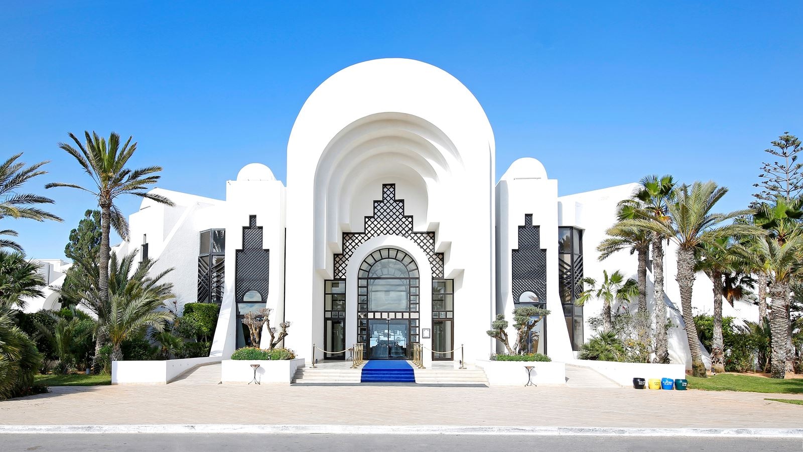 general-main-building