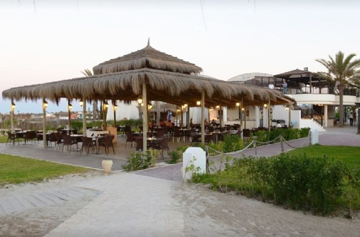 restaurants-restaurants