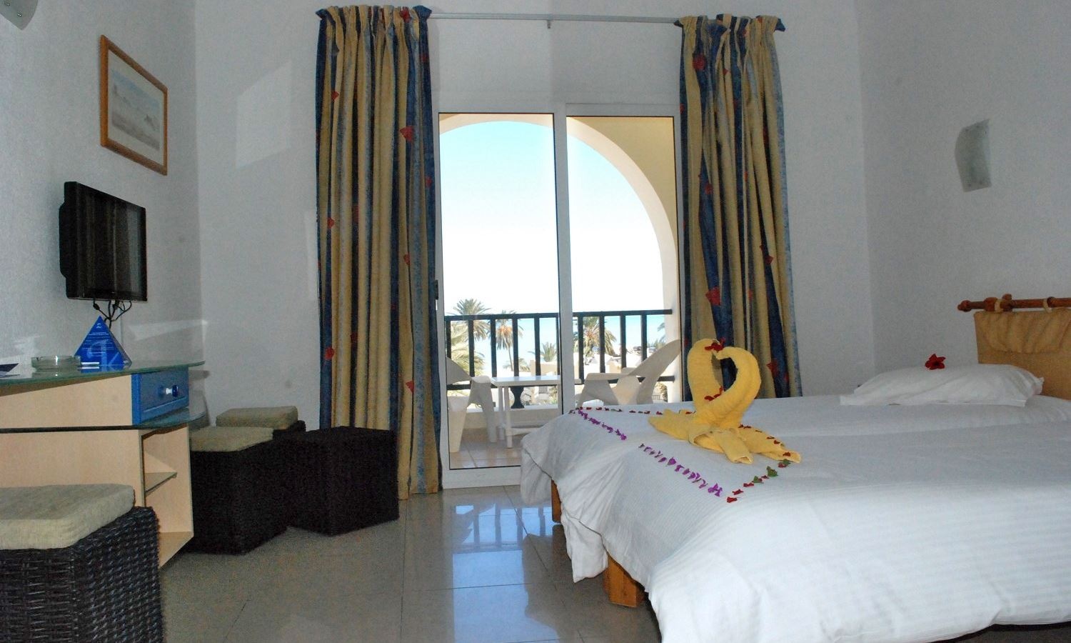 rooms-double-standard-room