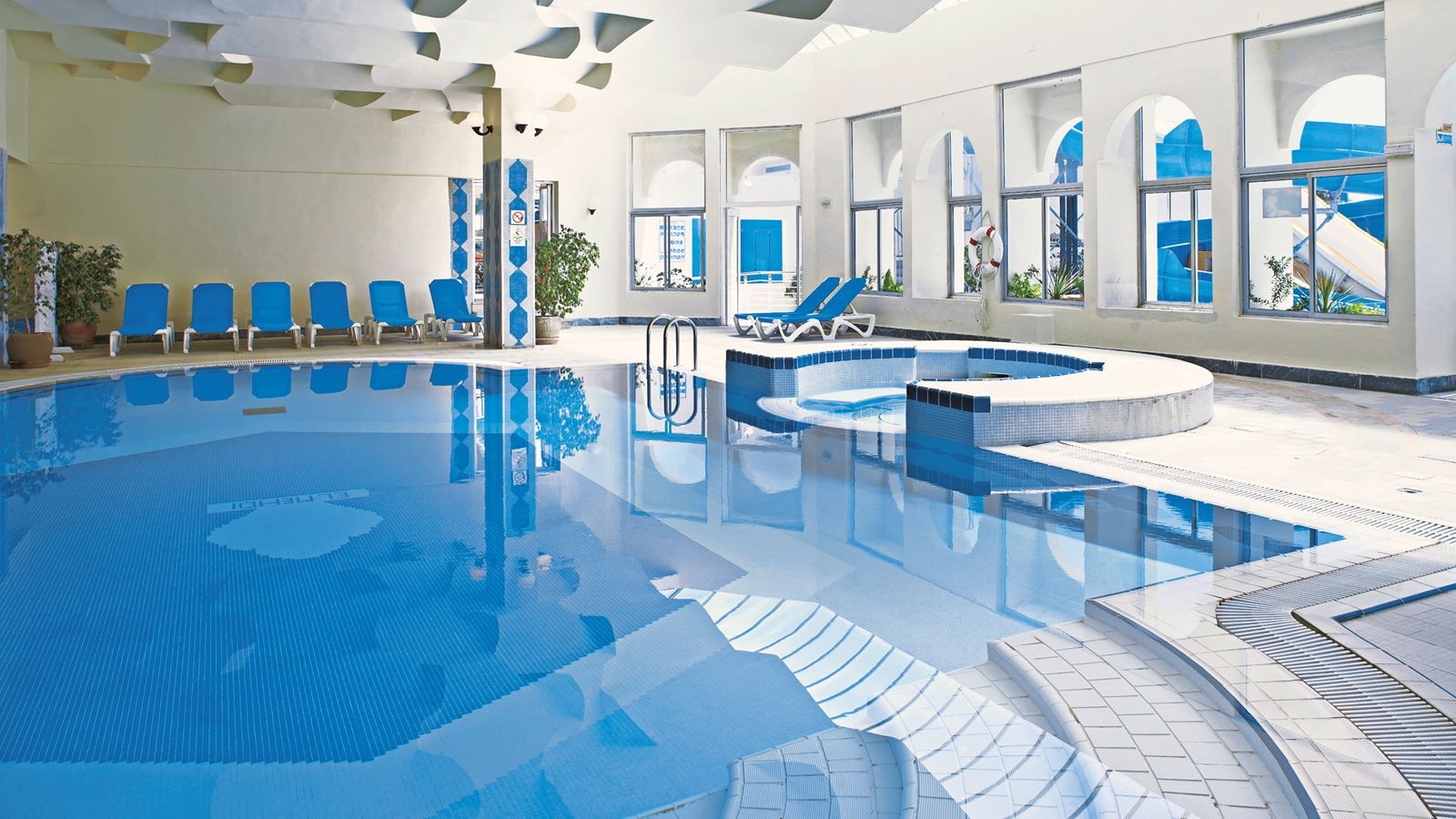 pools-indoor-pool