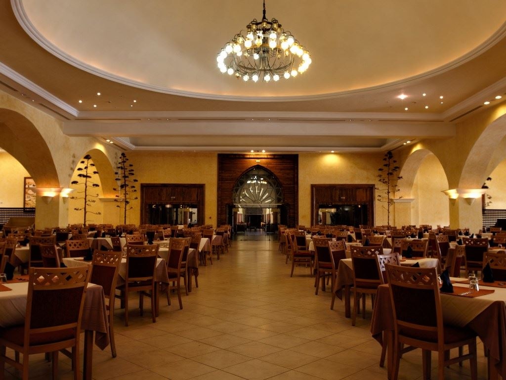 restaurants-main-restaurant--la-couple