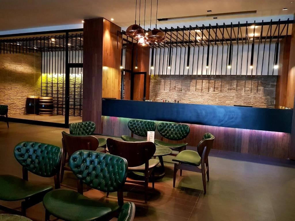 general-main-building