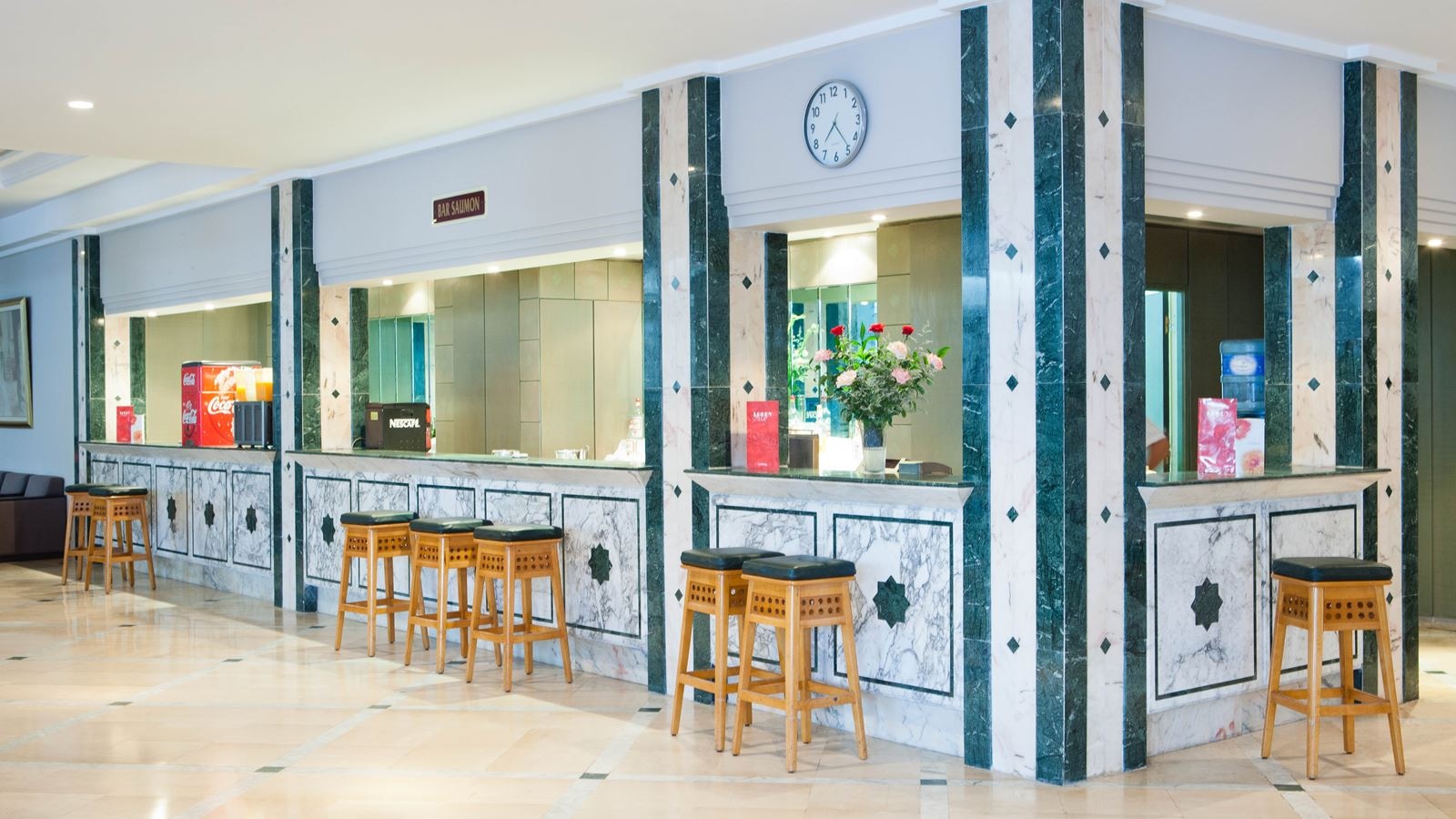 bars-lobby-bar-saumon