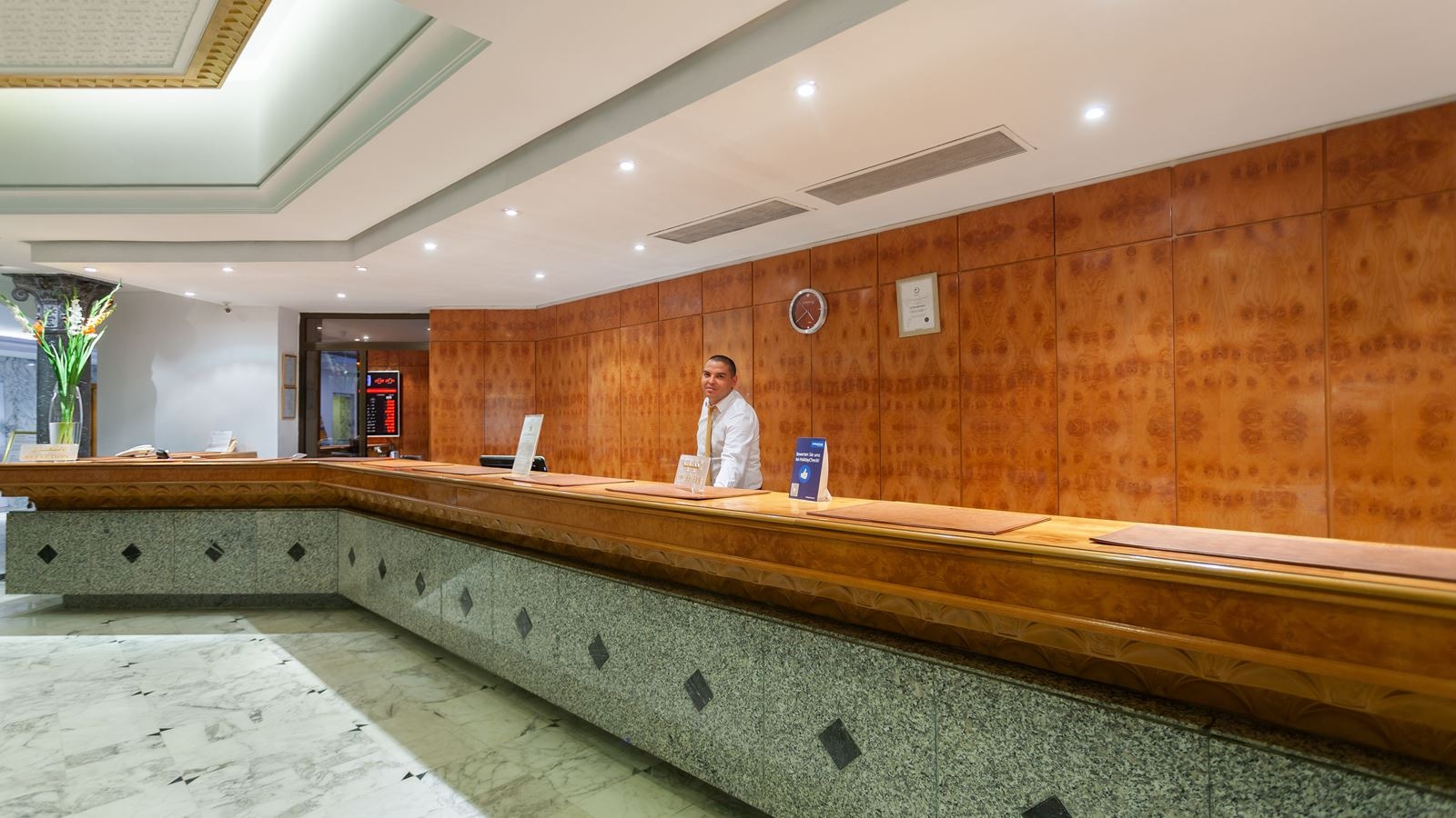 general-main-building