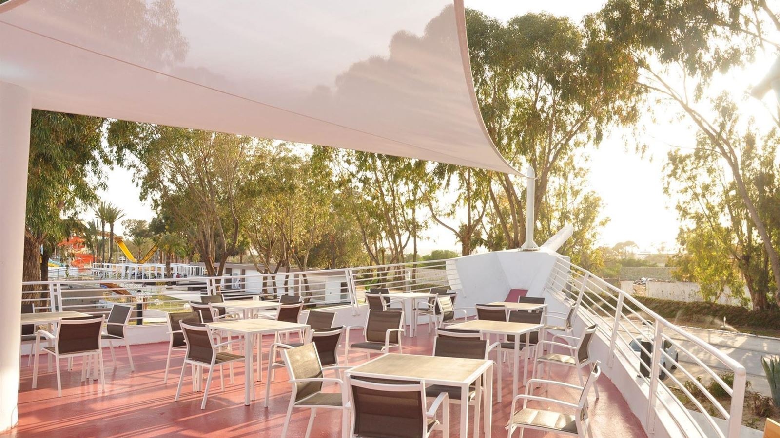 restaurants-restaurants