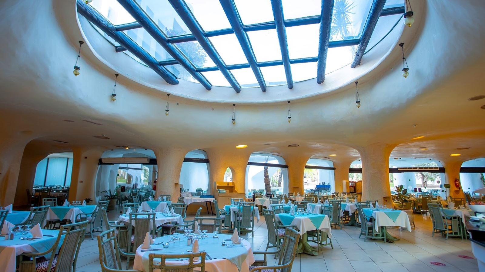 restaurants-la-grotte