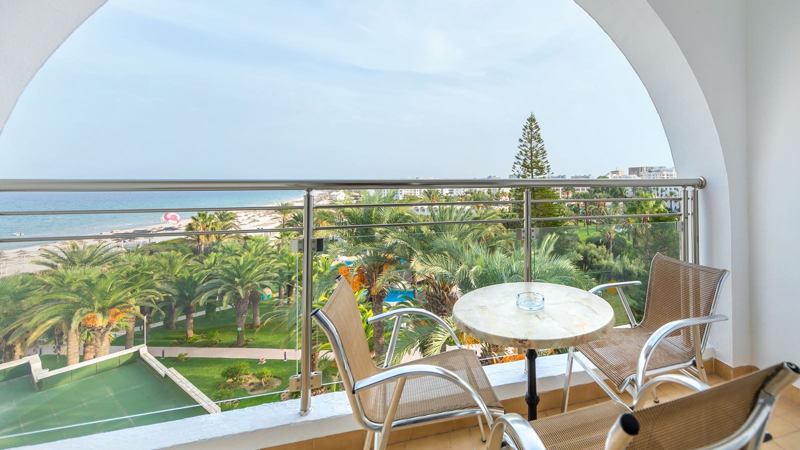 rooms-room-standard-double-seaview