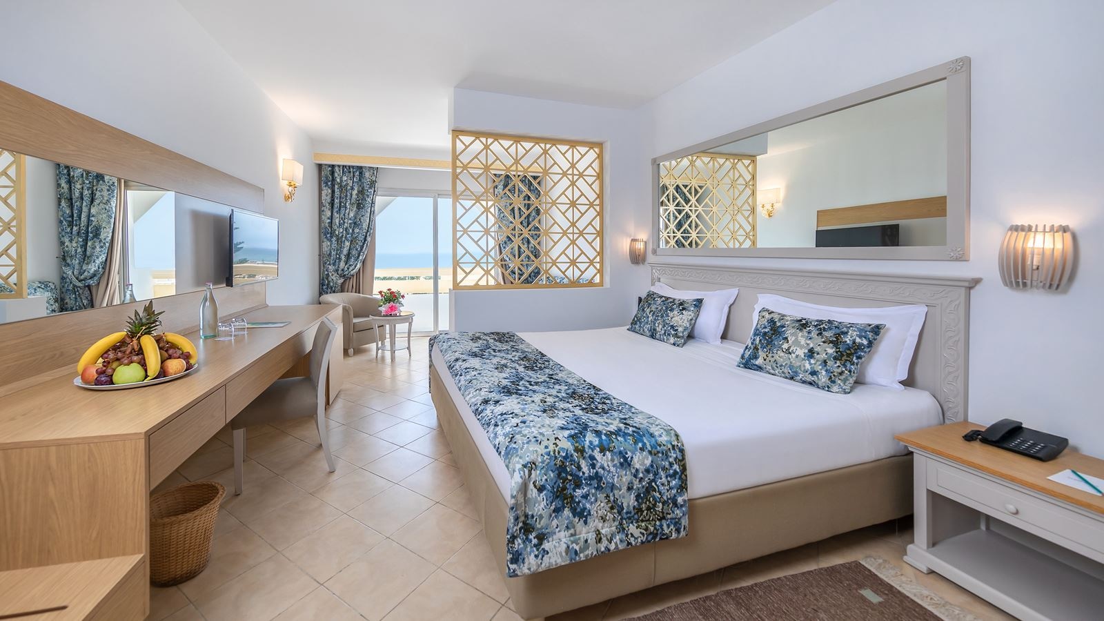 rooms-room-double-seaview