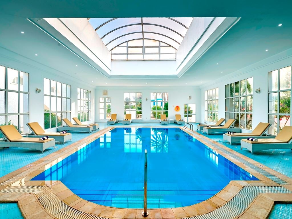 pools-outdoor--indoor-pool