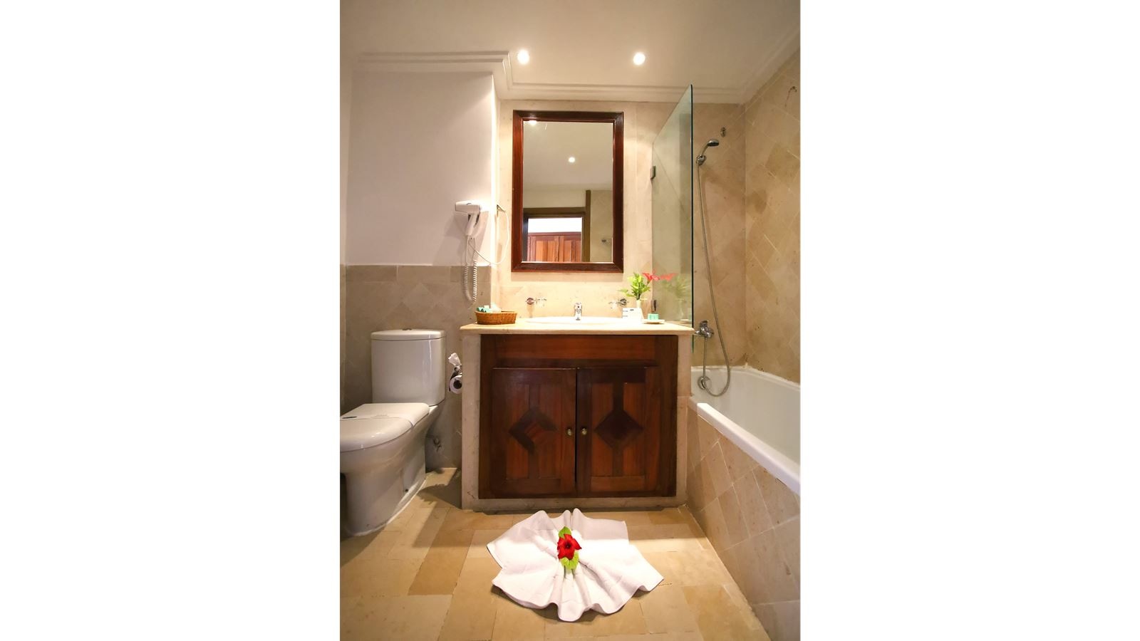 rooms-superior-sea-view-room