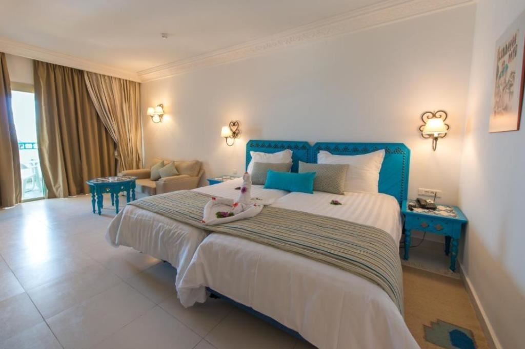 rooms-room-standard-sea-view