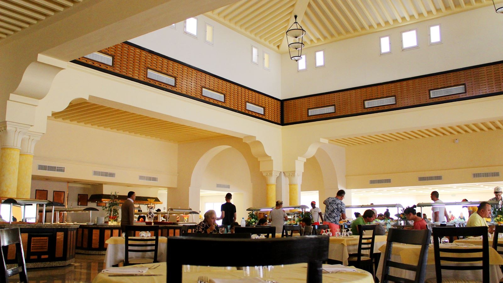 restaurants-main-restaurant