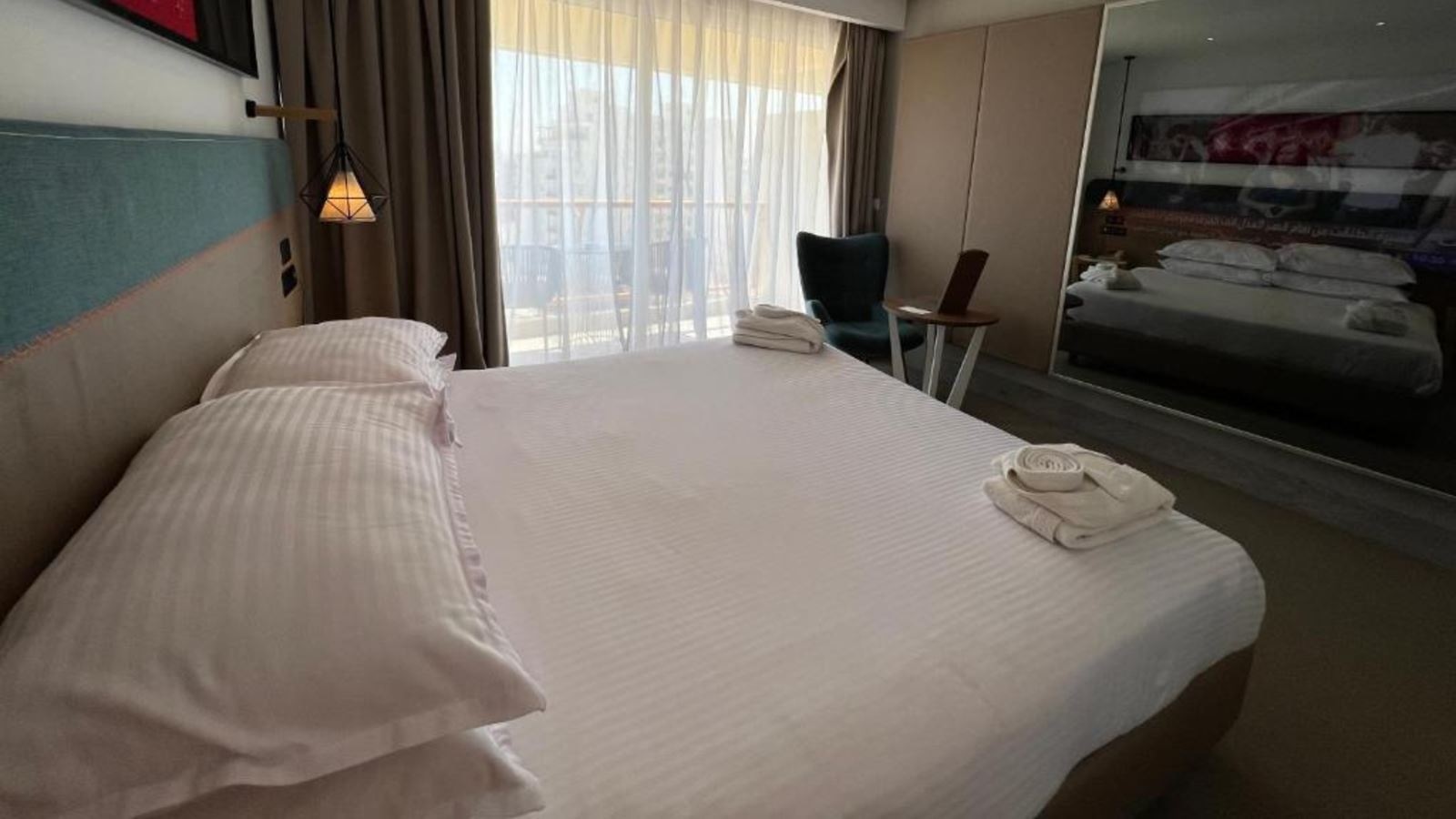 rooms-room-best-price