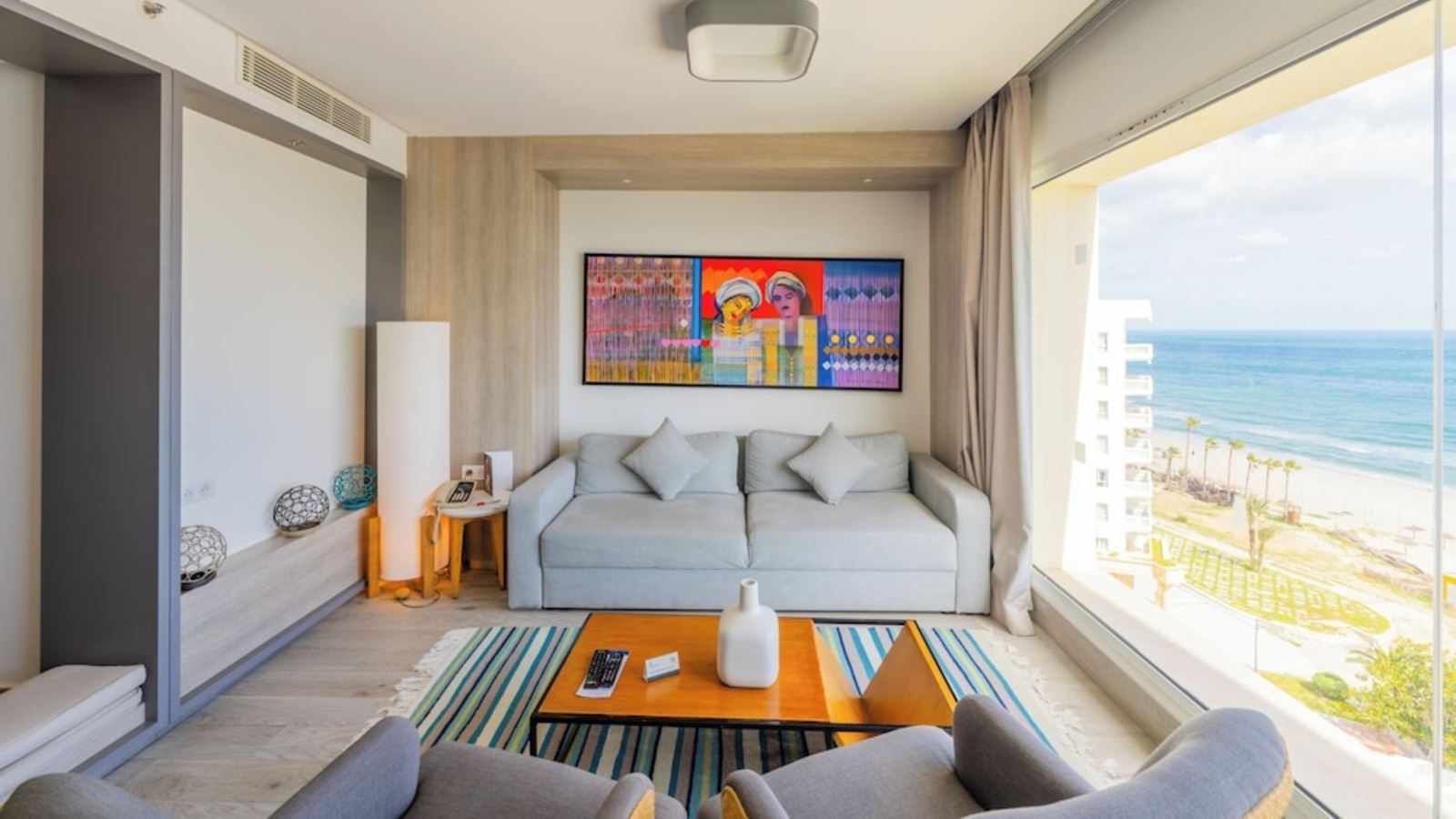 rooms-executive-suite-sea-view